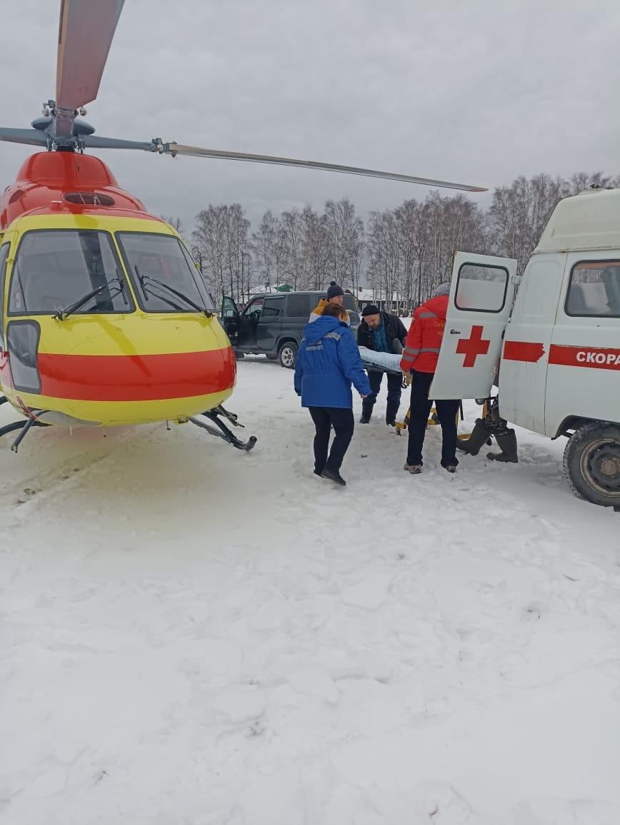 8 декабря санавиация помогла доставить тяжелобольного пациента в Иваново